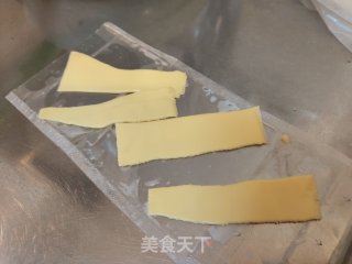 芝士流心手撕饼的做法步骤：2