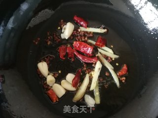 麻辣排骨锅的做法步骤：7