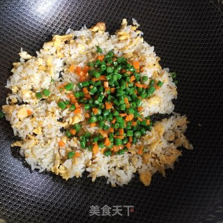 胡萝卜豆角炒饭的做法步骤：5