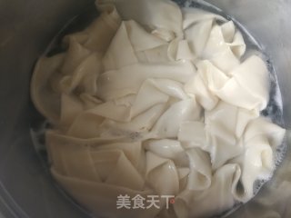 香菇豆芽卤捞烩面的做法步骤：15