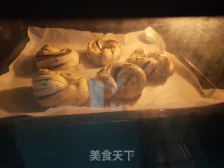 豆沙卷面包的做法步骤：22