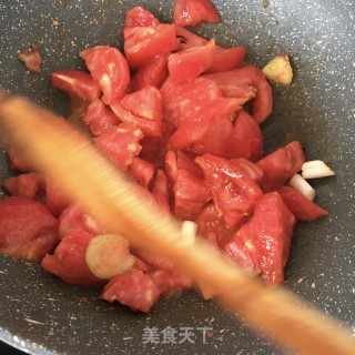 番茄炖牛腩的做法步骤：15