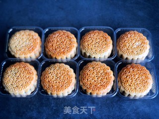 广式月饼（黑芝麻）的做法步骤：17