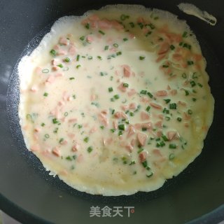 香葱火腿鸡蛋饼的做法步骤：7