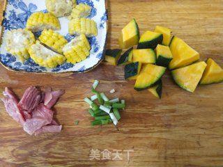 肉炖玉米南瓜豆角的做法步骤：1