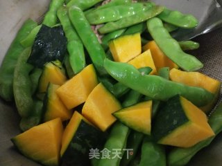 肉炖玉米南瓜豆角的做法步骤：4