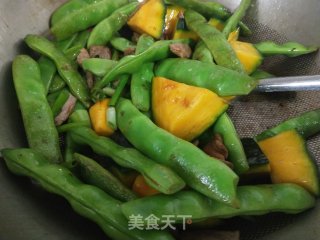 肉炖玉米南瓜豆角的做法步骤：5