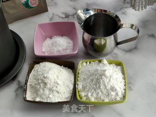 抹茶肉松豆沙酥（螺旋酥）的做法步骤：1