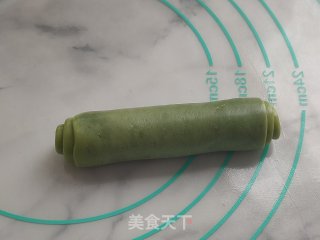 抹茶肉松豆沙酥（螺旋酥）的做法步骤：12