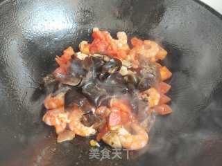 西红柿虾仁打卤面的做法步骤：10