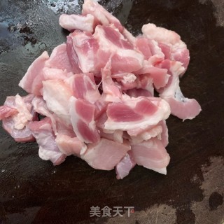 土豆焗肉末的做法步骤：1