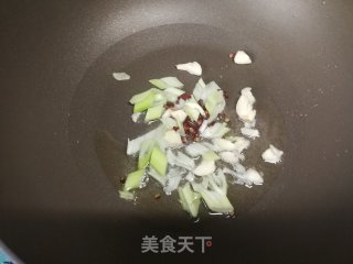 娃娃菜香菜煮火锅丸子的做法步骤：6