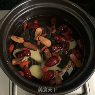 红糖姜枣茶的做法步骤：6