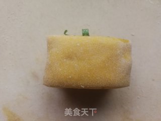 水煎葱香椒盐南瓜花卷的做法步骤：16