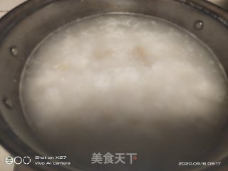 瘦肉萝卜干粥的做法步骤：2