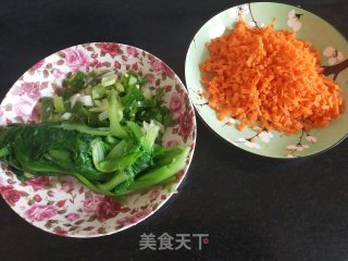 小白菜胡萝卜素包子的做法步骤：3