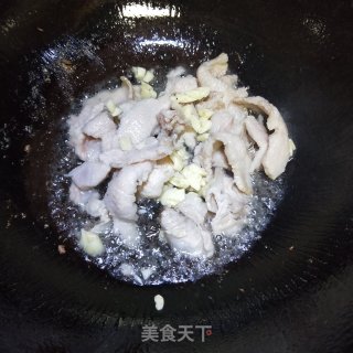 香菇肉片炒茭白的做法步骤：5