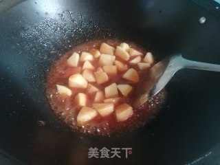 苹果糖醋肉的做法步骤：7