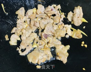 豆干胡萝卜炒肉#快手小炒#的做法步骤：6