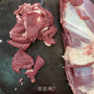 孜然羊肉串的做法步骤：2