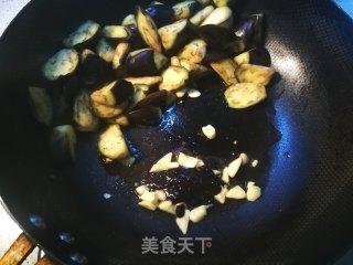 酱焖茄子的做法步骤：4