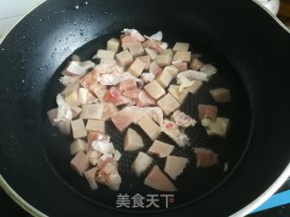 鸡腿香菇南瓜焖饭的做法步骤：6