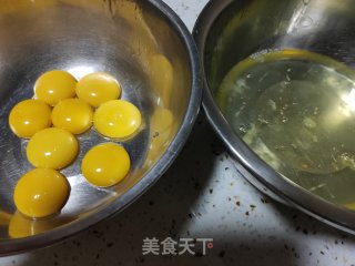 10寸斑马纹戚风蛋糕的做法步骤：1