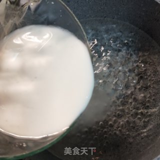 番薯粉鸡蛋糖水的做法步骤：5