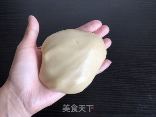 奶黄老婆饼的做法步骤：6