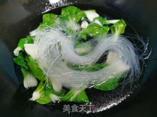 白菜粉丝煲的做法步骤：7