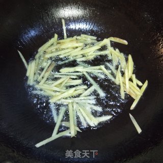 香菇板栗焖鸡的做法步骤：5