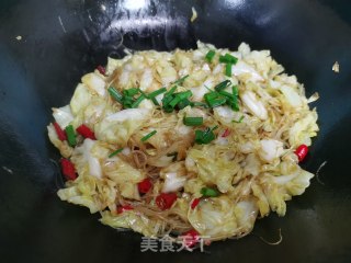 包菜炒粉丝的做法步骤：11