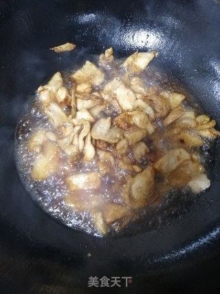 扇贝虾仁五花肉烧白菜冻豆腐的做法步骤：4