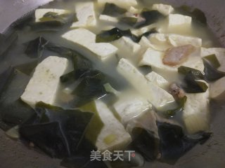 海带芽豆腐汤的做法步骤：7