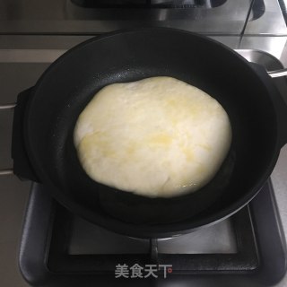 韭菜鸡蛋饼的做法步骤：9