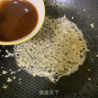 土豆焖鸡翅的做法步骤：4