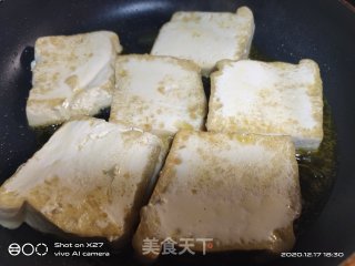 雪菜炖肉丝豆腐的做法步骤：1