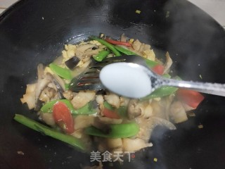 平菇木耳炒肉片的做法步骤：17