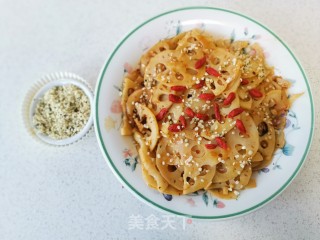 火麻仁糖醋香辣藕片的做法步骤：2