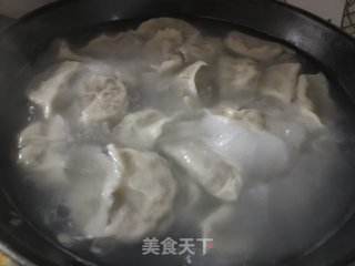 猪肉白菜三鲜水饺的做法步骤：9