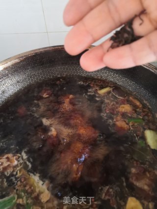 红烧牛肉土豆豆角的做法步骤：12