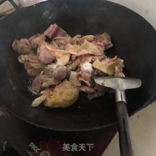 美味土鸡汤的做法步骤：3