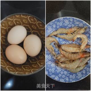 虾仁炒蛋的做法步骤：1