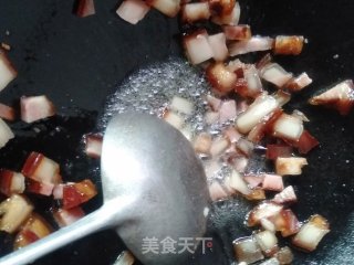 腊肉土豆焖饭。的做法步骤：4