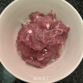 咸菜番茄炒肉片的做法步骤：4