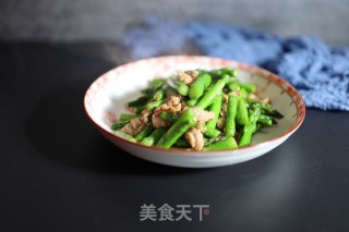 肉片炒芦笋的做法步骤：6