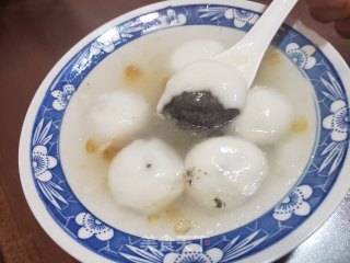 桃胶炖汤圆的做法步骤：9