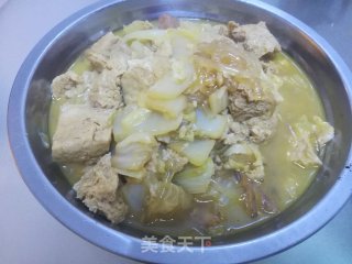 白菜五花肉炖冻豆腐粉条的做法步骤：18