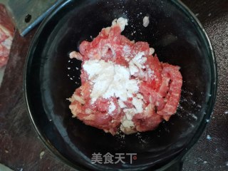 雪菜冬笋炒肉丝的做法步骤：8