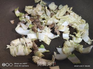 白菜豆腐炒肉片的做法步骤：4